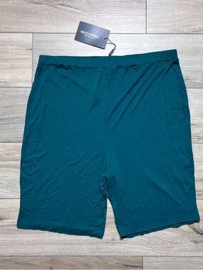 Pretty Little Thing Womens Plus Size‎ Basic Cycling Shorts Size 18 Dark Green